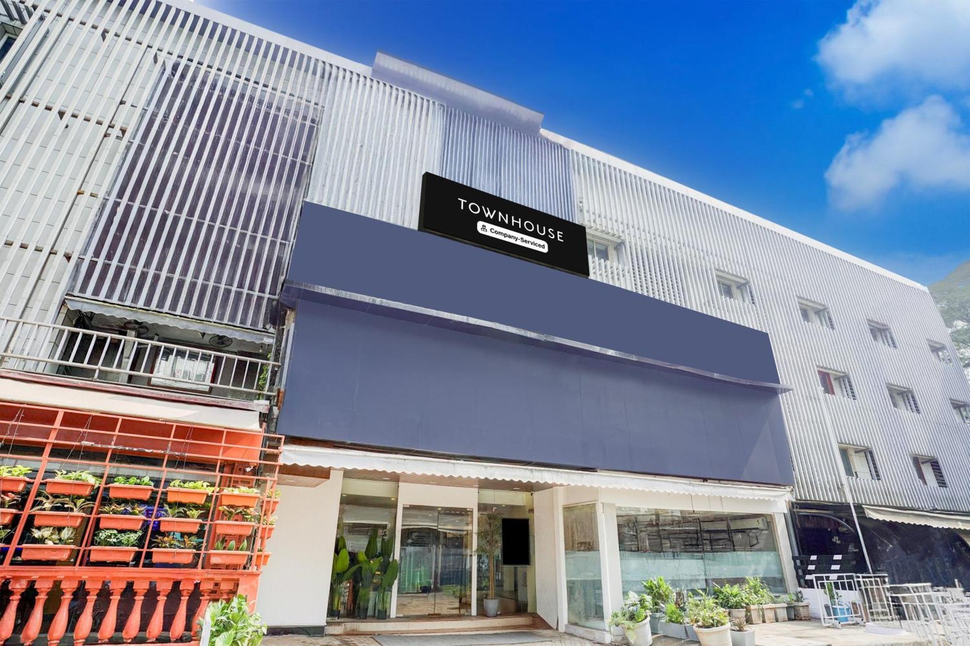 Townhouse Khar The Habitat Hotel มุมไบ ภายนอก รูปภาพ